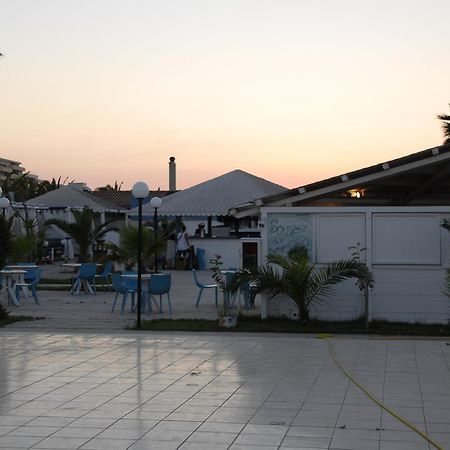 Torquemada Beach Club มาร์เกริตา ดิ ซาวอยา ภายนอก รูปภาพ