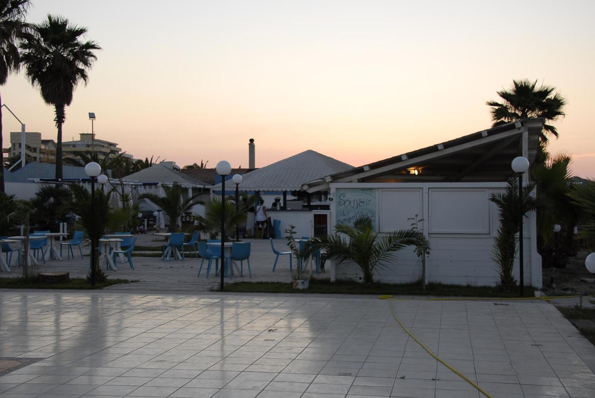 Torquemada Beach Club มาร์เกริตา ดิ ซาวอยา ภายนอก รูปภาพ